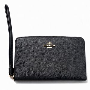 👜 Coach Zip Around Wristlet Wallet – Midnight Blue (Almost Black) Leather